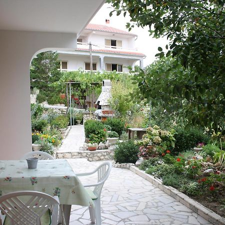 Apartments Sandra Palit Extérieur photo