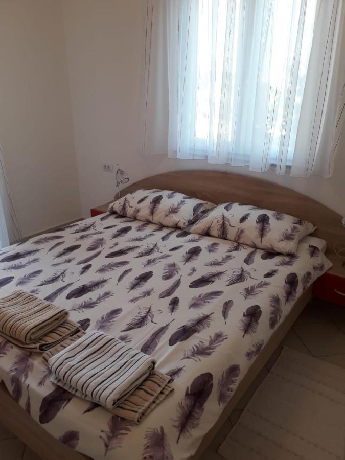 Apartments Sandra Palit Extérieur photo