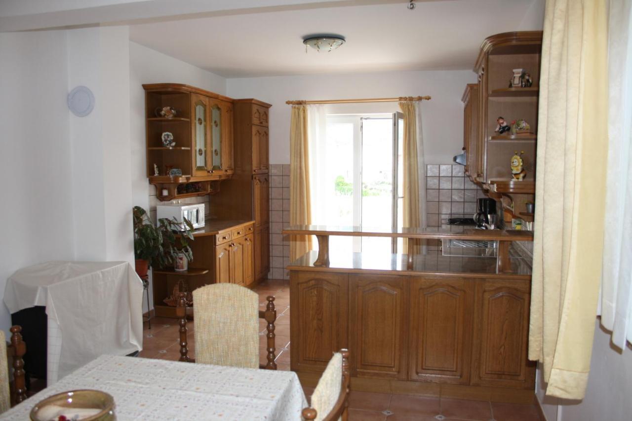 Apartments Sandra Palit Extérieur photo