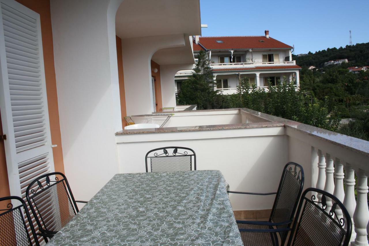 Apartments Sandra Palit Extérieur photo